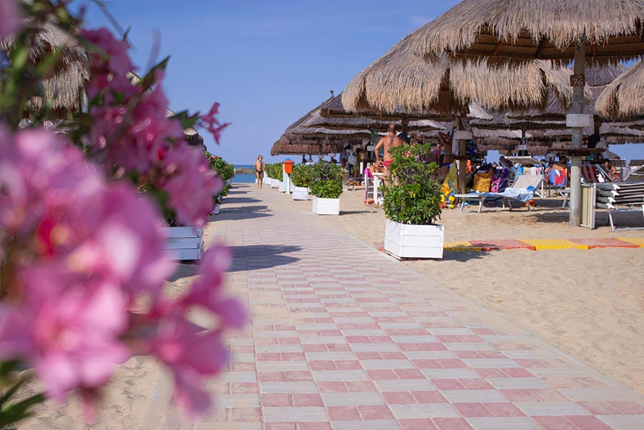 Suite113 In The Center With Beach Pescara Extérieur photo
